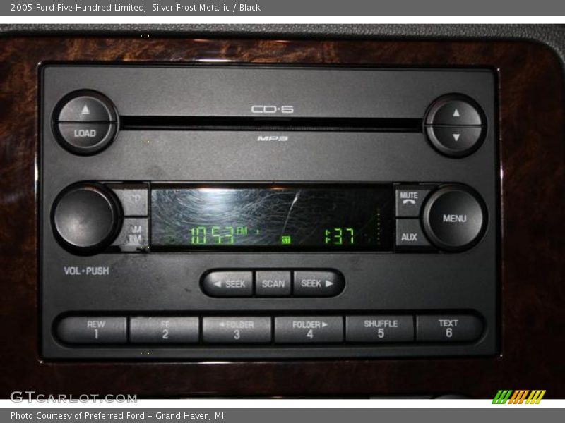 Silver Frost Metallic / Black 2005 Ford Five Hundred Limited