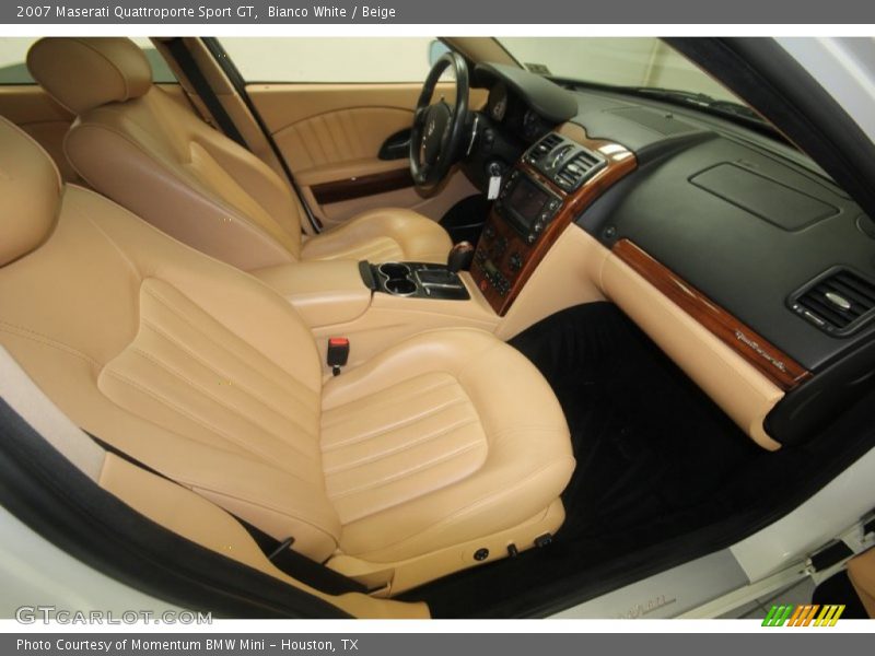 Bianco White / Beige 2007 Maserati Quattroporte Sport GT