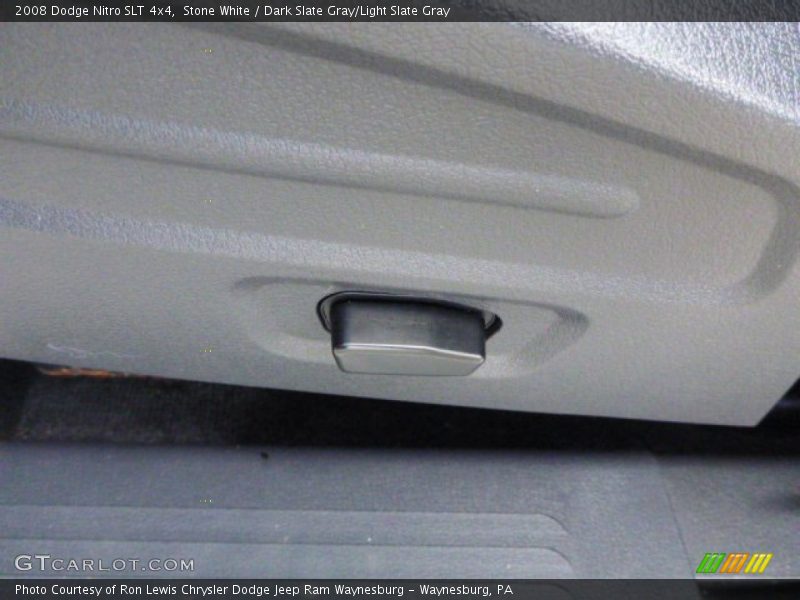 Stone White / Dark Slate Gray/Light Slate Gray 2008 Dodge Nitro SLT 4x4