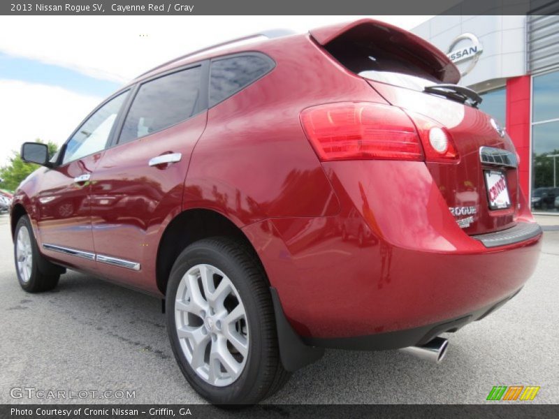 Cayenne Red / Gray 2013 Nissan Rogue SV