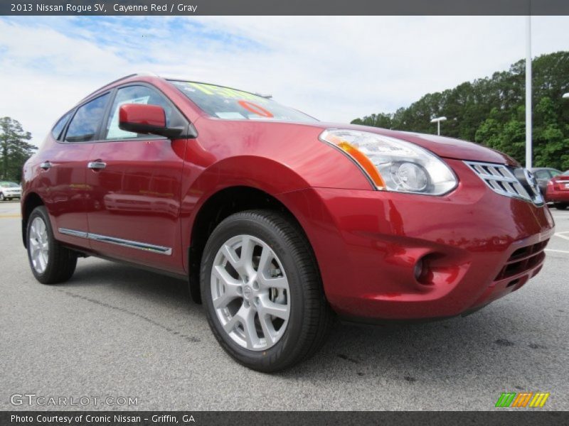 Cayenne Red / Gray 2013 Nissan Rogue SV
