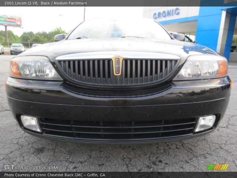 Black / Medium Parchment 2001 Lincoln LS V8
