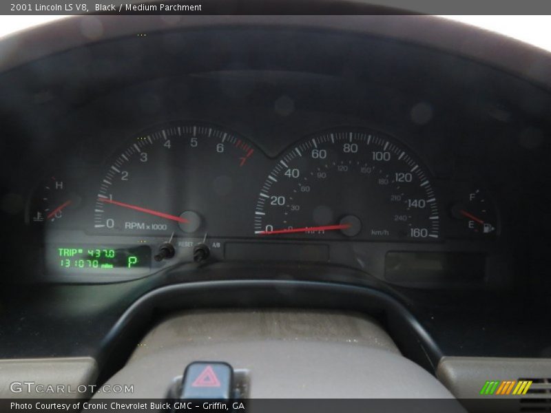 Black / Medium Parchment 2001 Lincoln LS V8