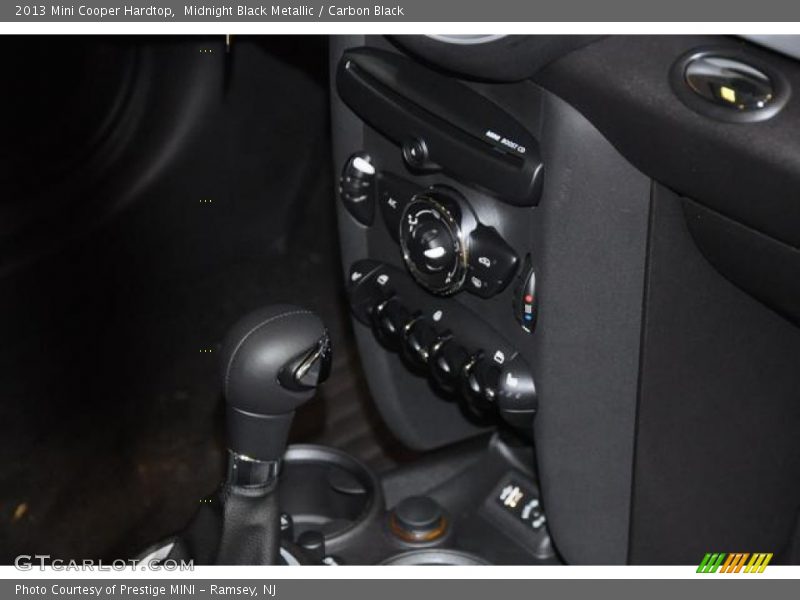 Midnight Black Metallic / Carbon Black 2013 Mini Cooper Hardtop