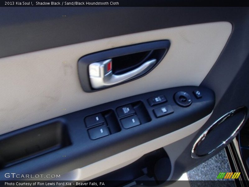 Shadow Black / Sand/Black Houndstooth Cloth 2013 Kia Soul !