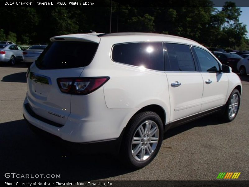 White / Ebony 2014 Chevrolet Traverse LT AWD