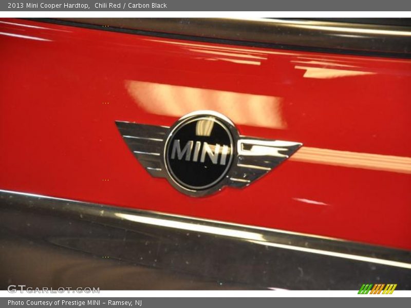 Chili Red / Carbon Black 2013 Mini Cooper Hardtop