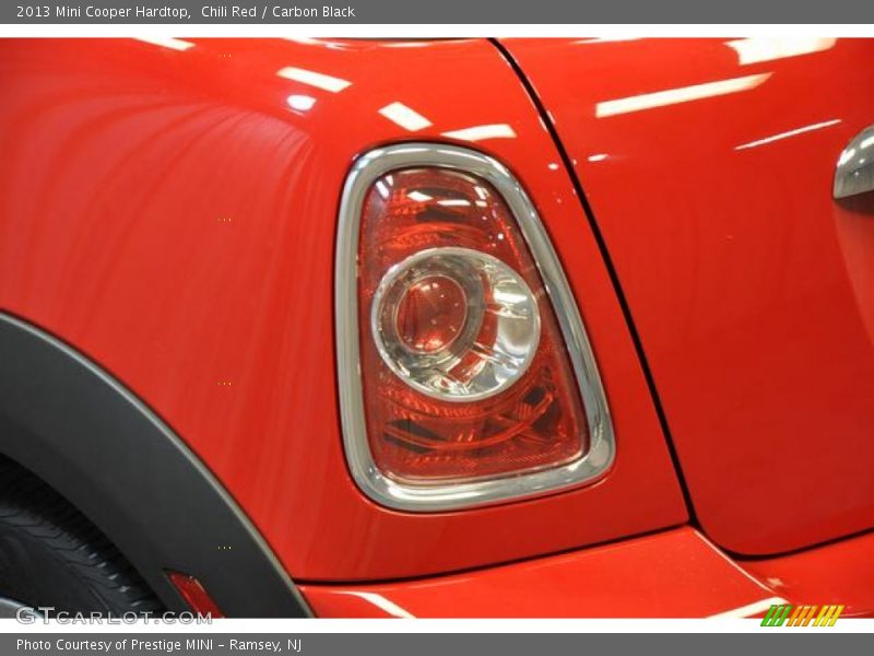 Chili Red / Carbon Black 2013 Mini Cooper Hardtop