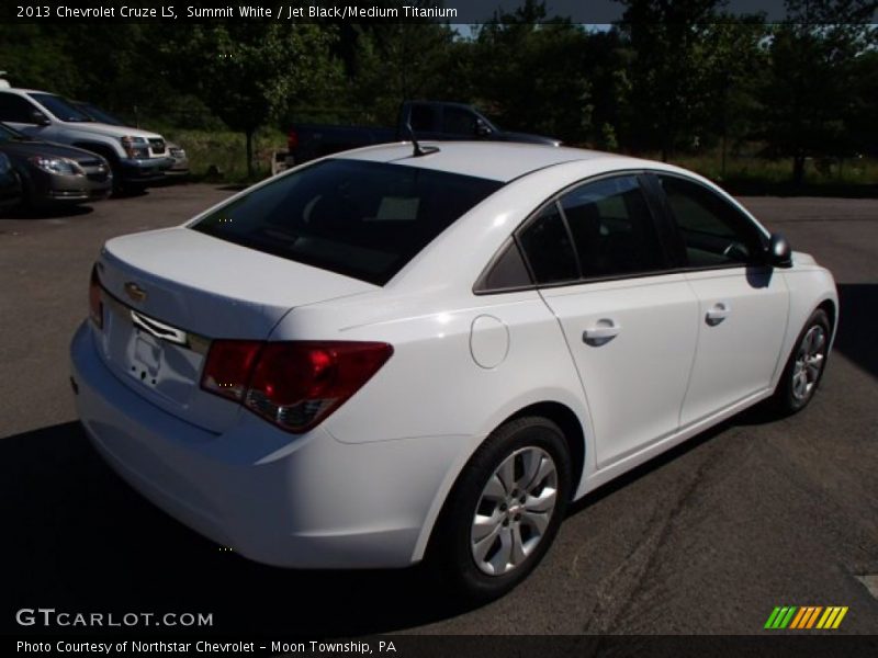 Summit White / Jet Black/Medium Titanium 2013 Chevrolet Cruze LS