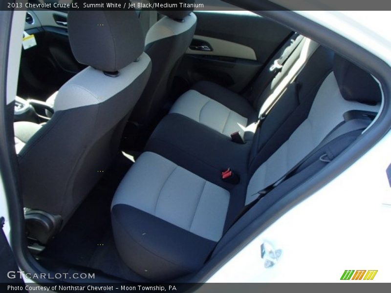 Summit White / Jet Black/Medium Titanium 2013 Chevrolet Cruze LS