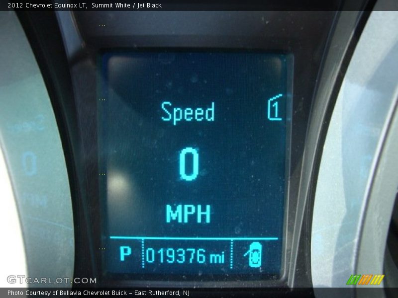 Summit White / Jet Black 2012 Chevrolet Equinox LT