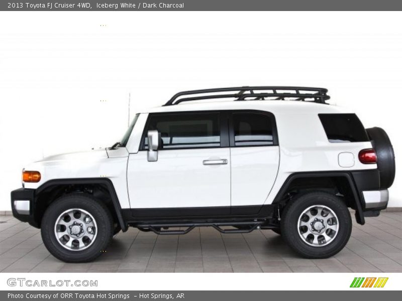 Iceberg White / Dark Charcoal 2013 Toyota FJ Cruiser 4WD