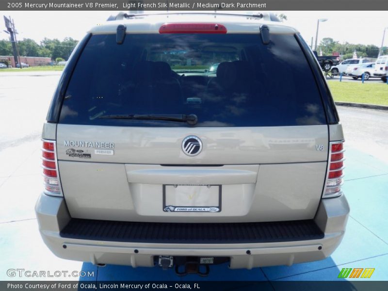 Light French Silk Metallic / Medium Dark Parchment 2005 Mercury Mountaineer V8 Premier