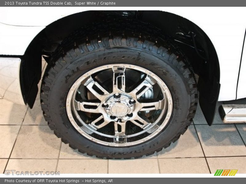 Super White / Graphite 2013 Toyota Tundra TSS Double Cab
