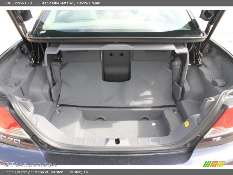 Magic Blue Metallic / Calcite Cream 2008 Volvo C70 T5