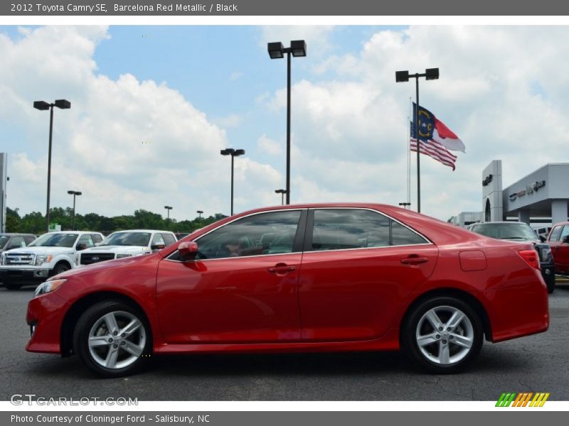 Barcelona Red Metallic / Black 2012 Toyota Camry SE