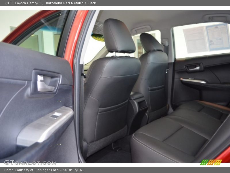 Barcelona Red Metallic / Black 2012 Toyota Camry SE