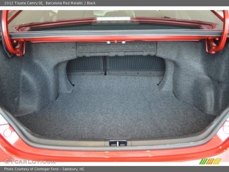 Barcelona Red Metallic / Black 2012 Toyota Camry SE
