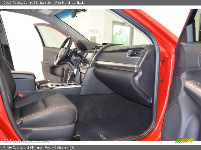 Barcelona Red Metallic / Black 2012 Toyota Camry SE