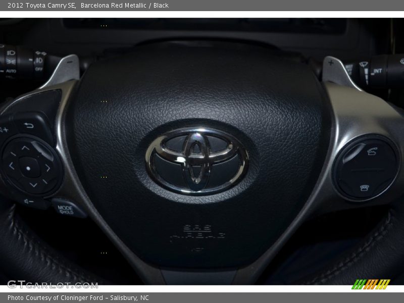 Barcelona Red Metallic / Black 2012 Toyota Camry SE