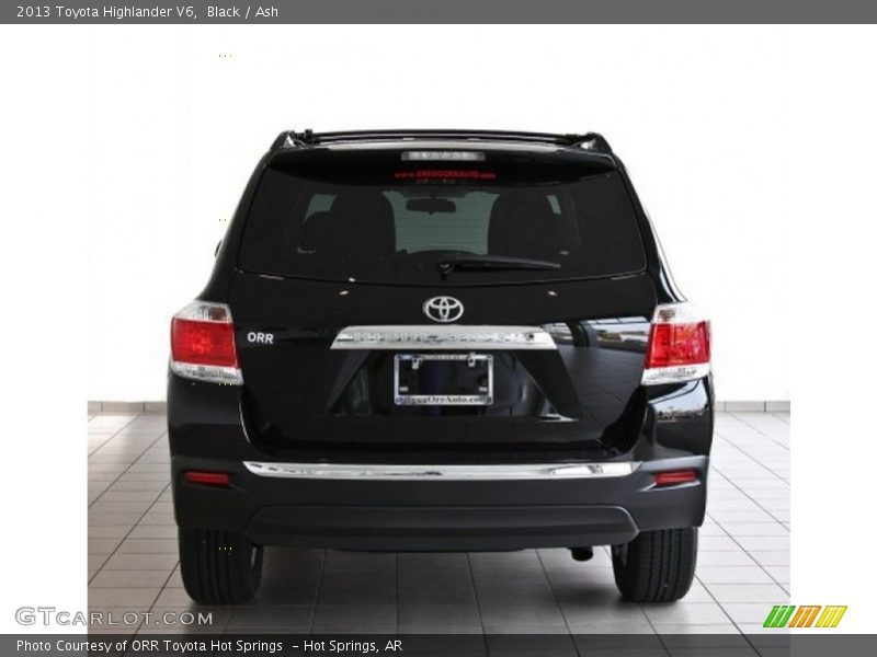 Black / Ash 2013 Toyota Highlander V6