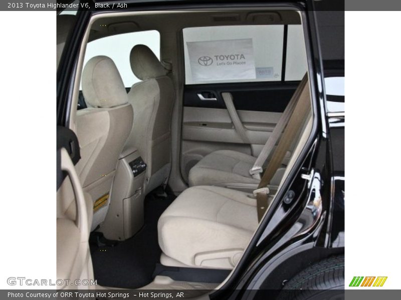 Black / Ash 2013 Toyota Highlander V6