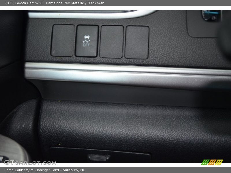 Barcelona Red Metallic / Black/Ash 2012 Toyota Camry SE