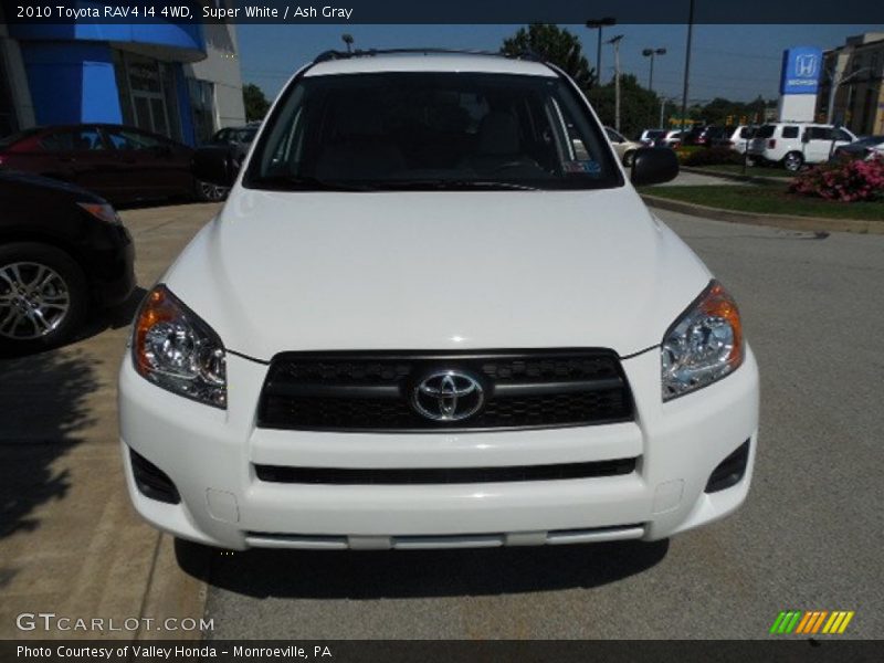 Super White / Ash Gray 2010 Toyota RAV4 I4 4WD