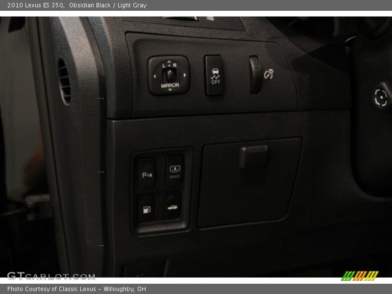Obsidian Black / Light Gray 2010 Lexus ES 350