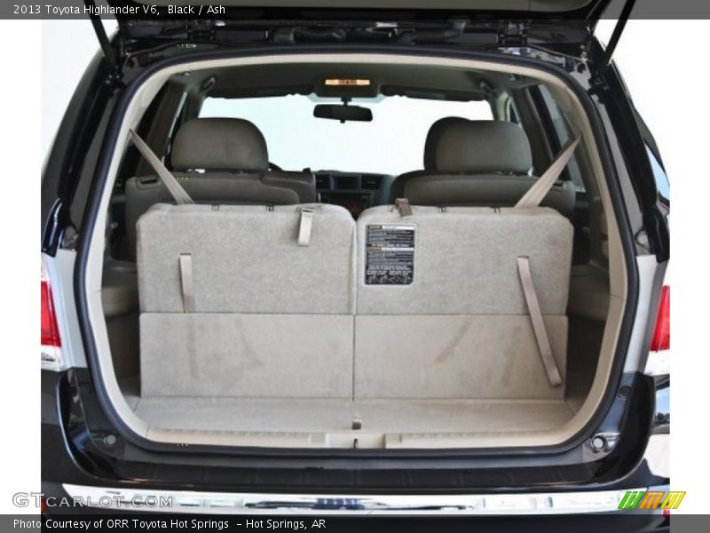 Black / Ash 2013 Toyota Highlander V6