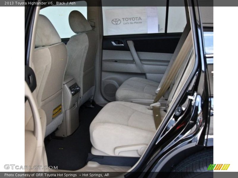 Black / Ash 2013 Toyota Highlander V6