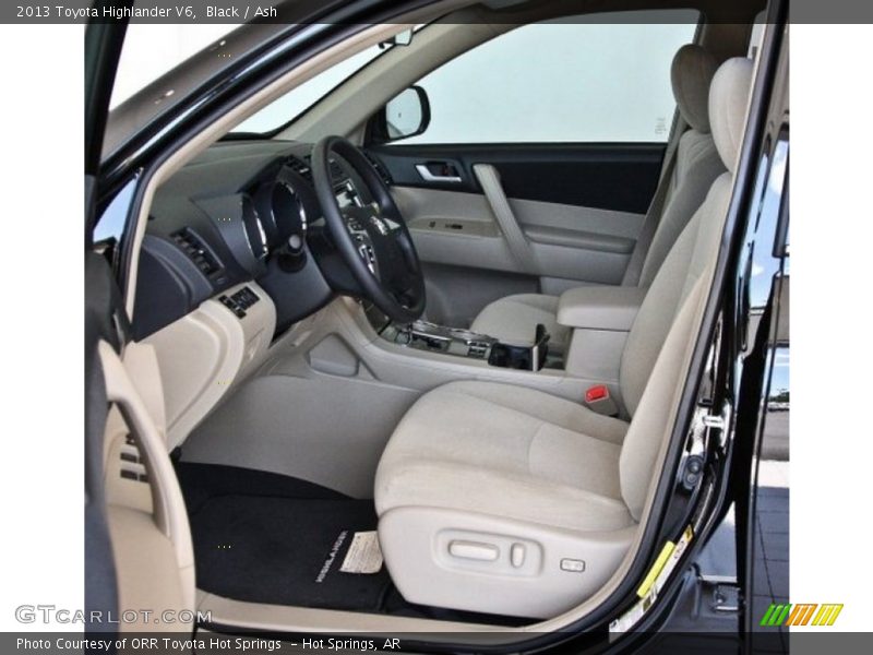 Black / Ash 2013 Toyota Highlander V6