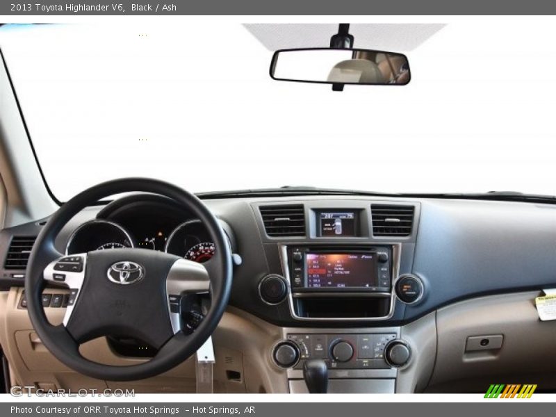 Black / Ash 2013 Toyota Highlander V6