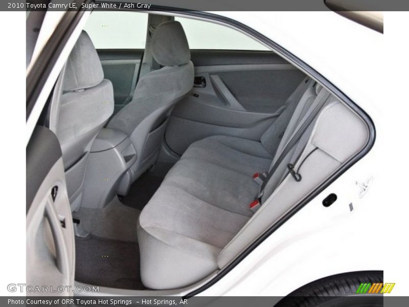 Super White / Ash Gray 2010 Toyota Camry LE
