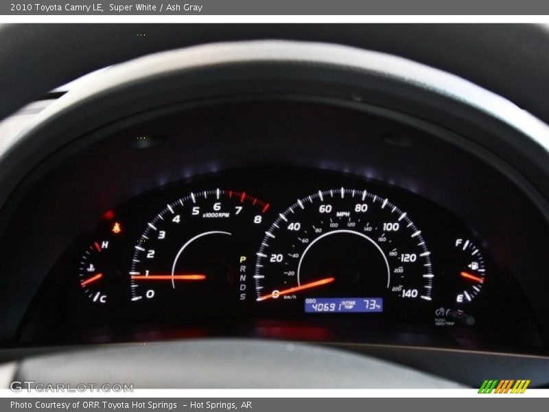Super White / Ash Gray 2010 Toyota Camry LE