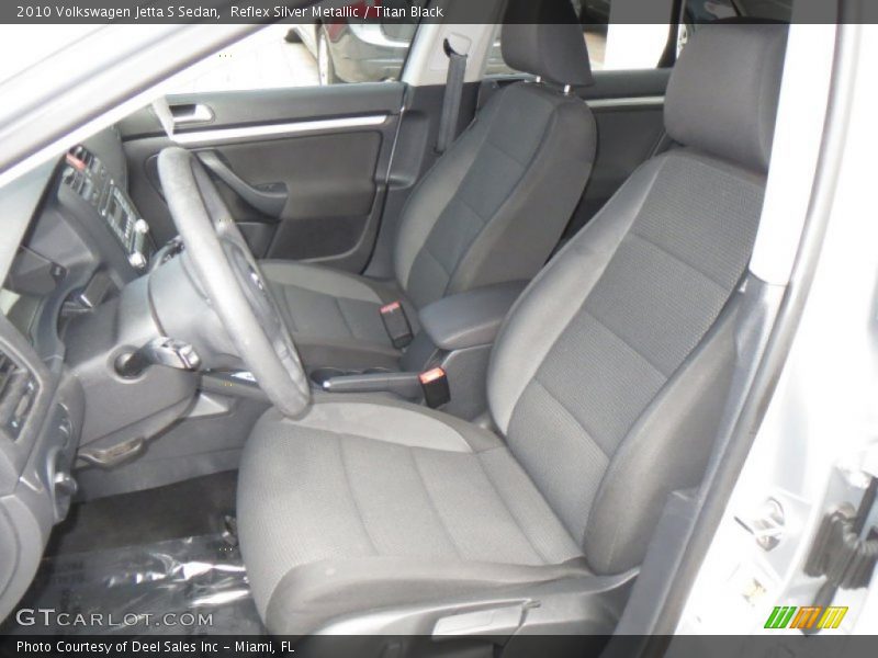 Reflex Silver Metallic / Titan Black 2010 Volkswagen Jetta S Sedan