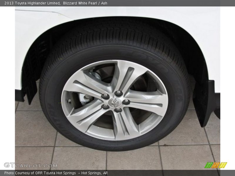 Blizzard White Pearl / Ash 2013 Toyota Highlander Limited
