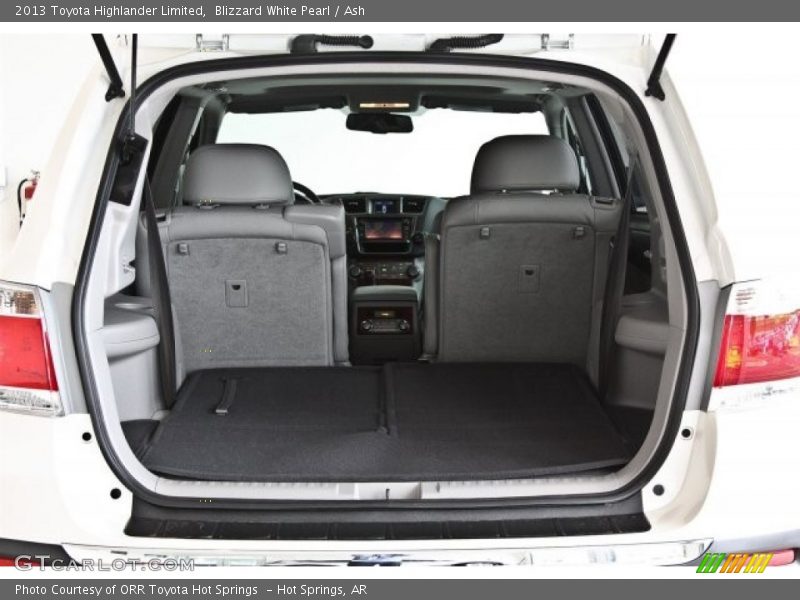 Blizzard White Pearl / Ash 2013 Toyota Highlander Limited