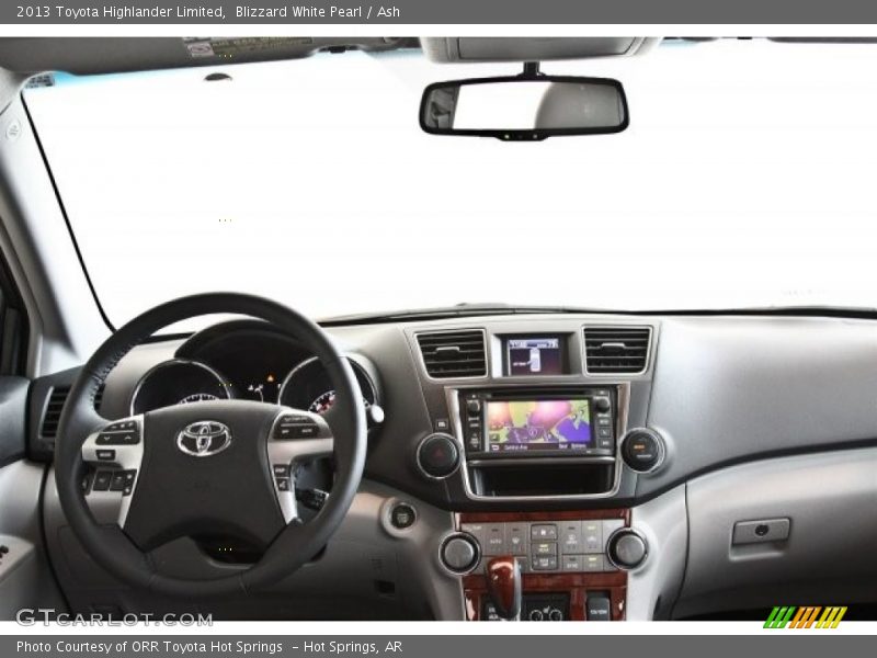 Blizzard White Pearl / Ash 2013 Toyota Highlander Limited