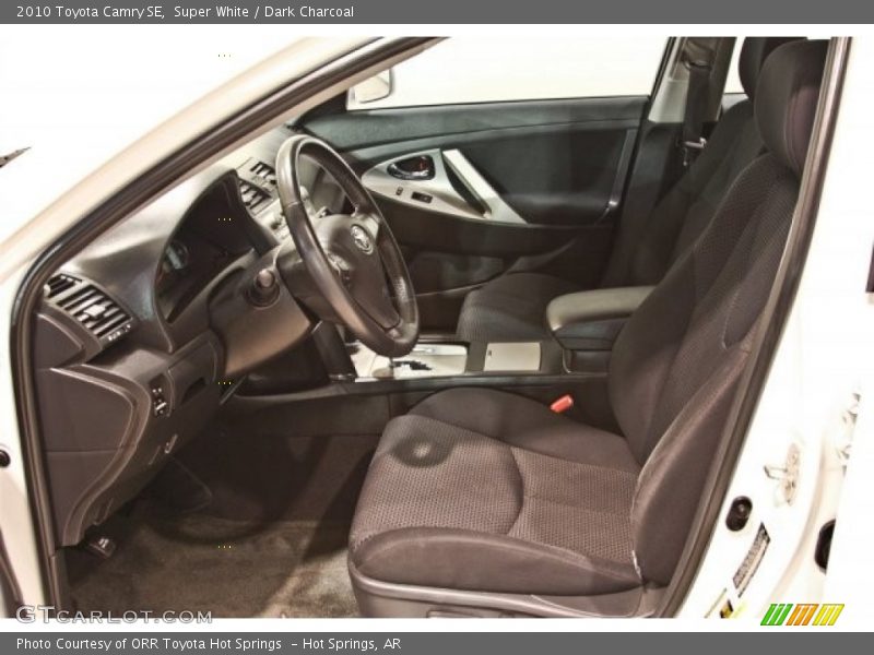Super White / Dark Charcoal 2010 Toyota Camry SE