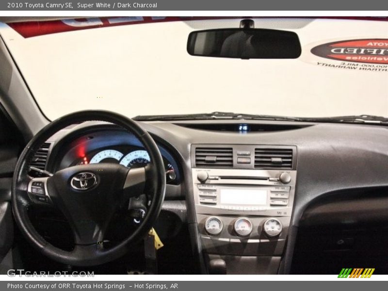 Super White / Dark Charcoal 2010 Toyota Camry SE