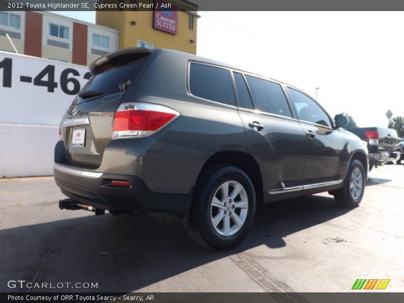 Cypress Green Pearl / Ash 2012 Toyota Highlander SE