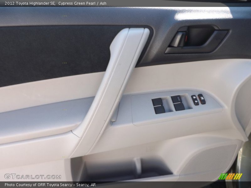 Cypress Green Pearl / Ash 2012 Toyota Highlander SE