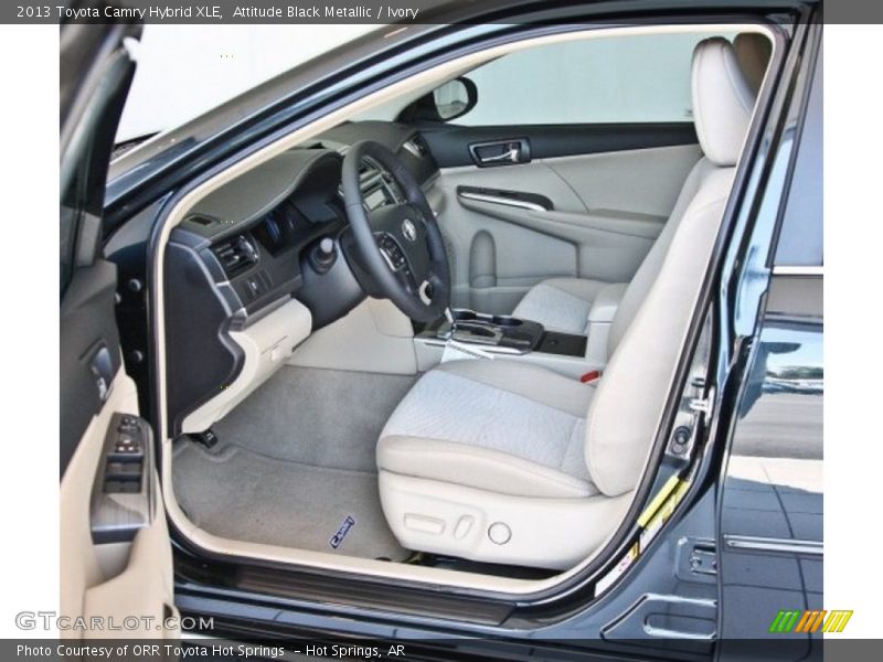 Attitude Black Metallic / Ivory 2013 Toyota Camry Hybrid XLE