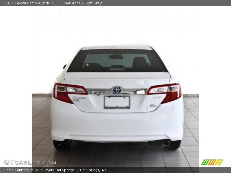Super White / Light Gray 2013 Toyota Camry Hybrid XLE