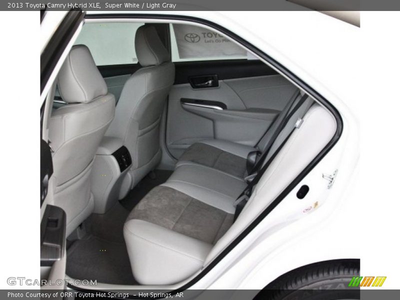 Super White / Light Gray 2013 Toyota Camry Hybrid XLE