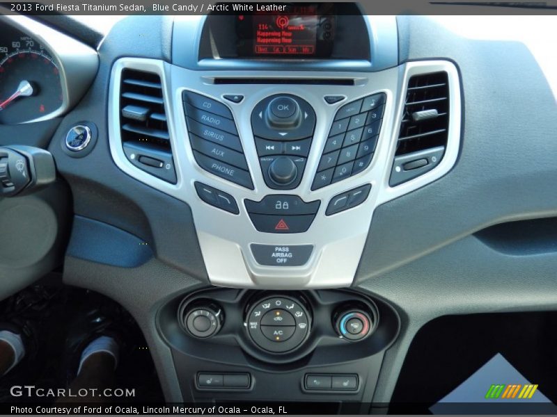 Blue Candy / Arctic White Leather 2013 Ford Fiesta Titanium Sedan