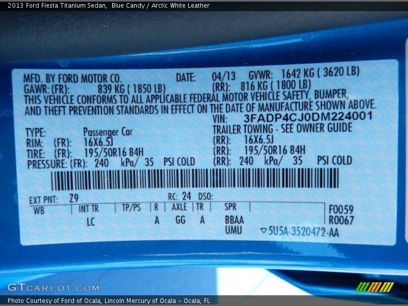 Blue Candy / Arctic White Leather 2013 Ford Fiesta Titanium Sedan