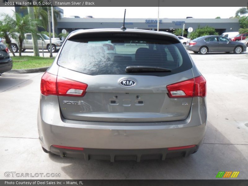 Titanium Silver / Black 2011 Kia Forte EX 5 Door
