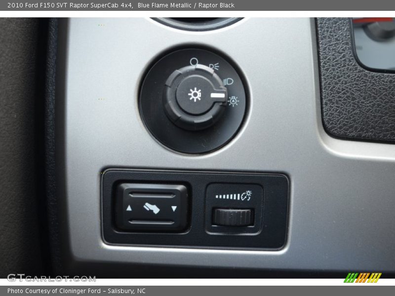 Controls of 2010 F150 SVT Raptor SuperCab 4x4